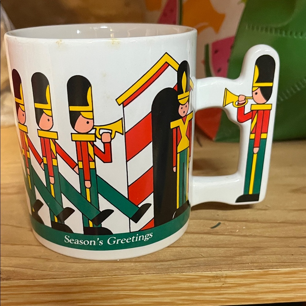 The Love Mug Coffee Cup Toy Soldiers Season's Greetings Christmas Vintage 1988